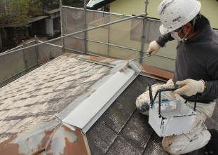 板金部サビ止め塗装